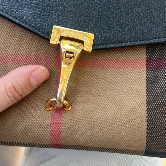 Burberry Crossbody - Picture 10 of 10